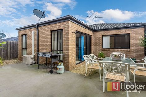 Property photo of 8/103 Army Road Pakenham VIC 3810