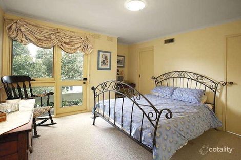 Property photo of 2/4 Kireep Road Balwyn VIC 3103
