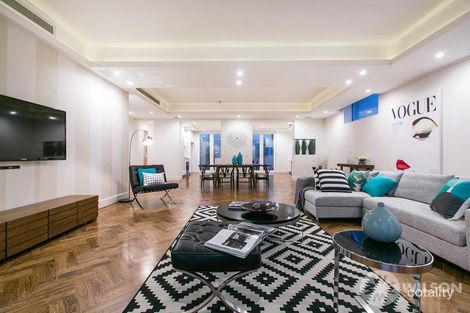 Property photo of 1/65 Ormond Esplanade Elwood VIC 3184