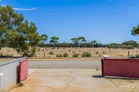 Property photo of 39 Long Street Moora WA 6510