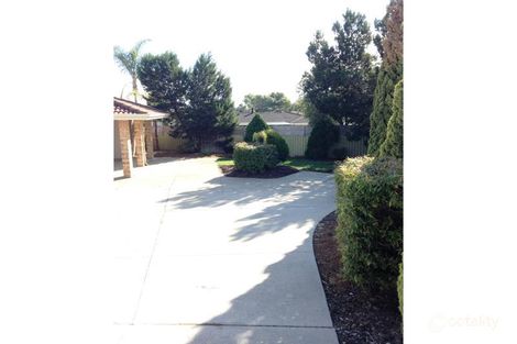 Property photo of 8 Lebeo Court Heathridge WA 6027