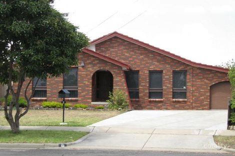 6 Stratton Cl, Kings Park, VIC 3021