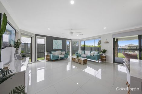 Property photo of 36 Finch Crescent Aberglasslyn NSW 2320