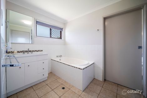Property photo of 118 Oleander Avenue Scarness QLD 4655