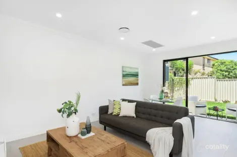 3/17 Canberra Ave, Casula, NSW 2170