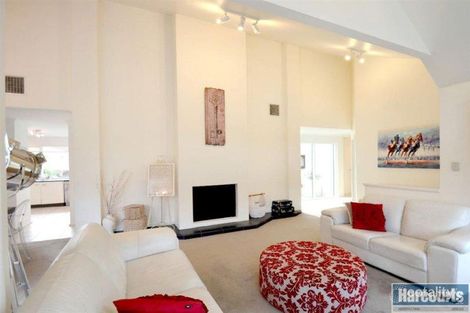 Property photo of 12 Heatherwood Drive Aberfoyle Park SA 5159