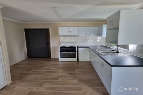 Property photo of 21 Tyson Crescent Tannum Sands QLD 4680
