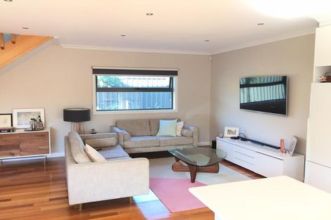 Property photo of 2/25 Dunstan Street Preston VIC 3072