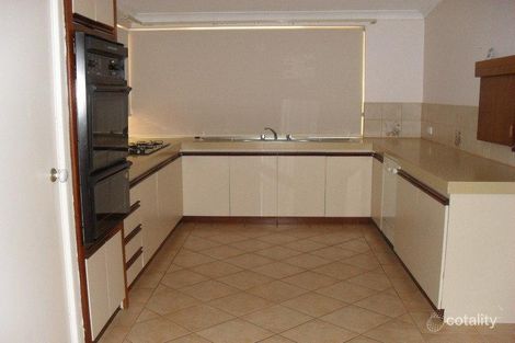 195 Lesmurdie Rd, Lesmurdie, WA 6076