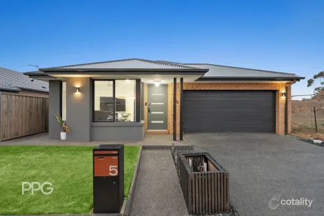 5 Burgenstein Dr, Charlemont, VIC 3217