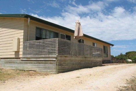 5 Woolundry Rd, Robe, SA 5276