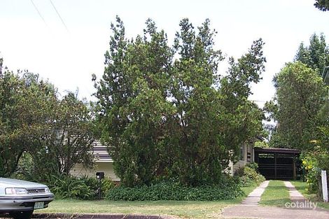 26 Gledson St, North Booval, QLD 4304