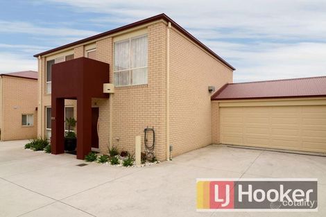 Property photo of 2/290B Pound Road Hampton Park VIC 3976