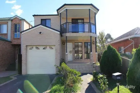 25 Cooper Ave, Moorebank, NSW 2170