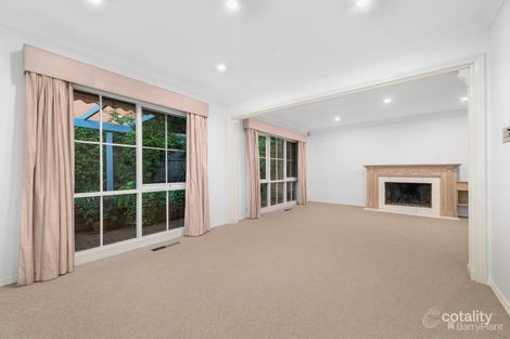 Property photo of 2/25 Yerrin Street Balwyn VIC 3103
