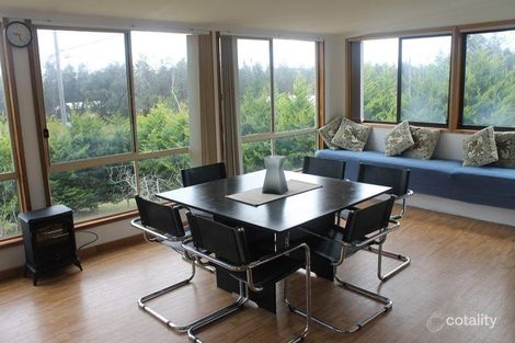 Property photo of 33 Astro Avenue Golden Beach VIC 3851