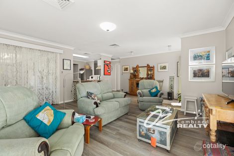 Property photo of 15 Elanora Parade Basin View NSW 2540