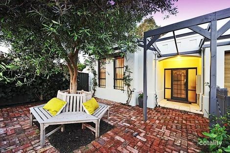 2 Central Ave, Beaconsfield, WA 6162