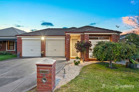 Property photo of 9 Mitchell Close Pakenham VIC 3810