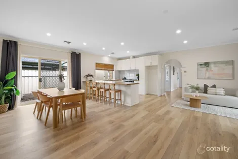 Property photo of 6 Sissinghurst Drive Oakden SA 5086