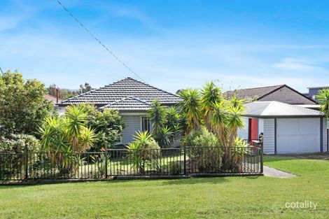 2 Phillips Ave, West Wollongong, NSW 2500