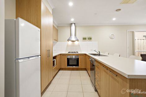 Property photo of 27 Lakeland Drive Doreen VIC 3754