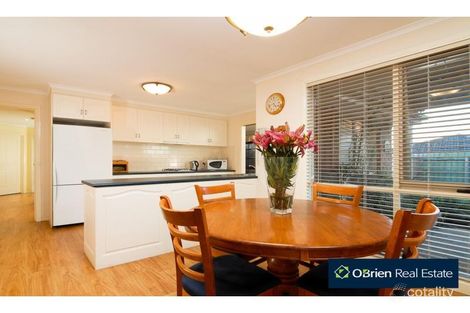Property photo of 10 Thanos Court Hallam VIC 3803