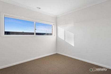 Property photo of 10 Chromite Circuit Weir Views VIC 3338