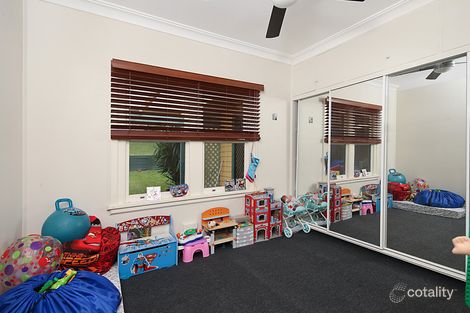 Property photo of 30 Elvidge Crescent Kotara South NSW 2289