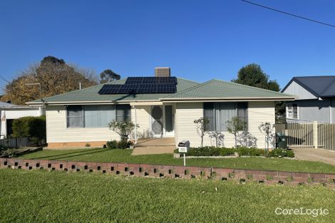 Property photo of 10 Lansdowne Street Young NSW 2594