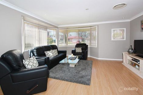 Property photo of 4 Riviera Place Glenmore Park NSW 2745
