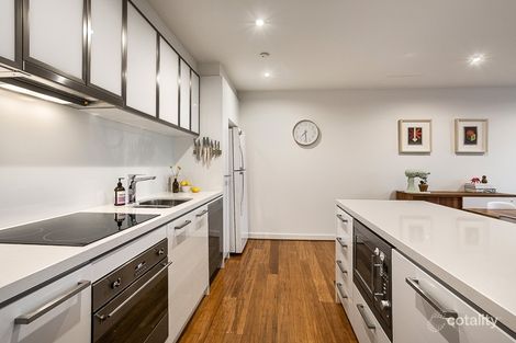 Property photo of 201/18 Bent Street Kensington VIC 3031