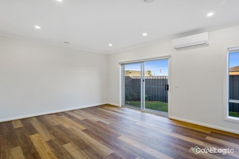 Property photo of 10 Chromite Circuit Weir Views VIC 3338