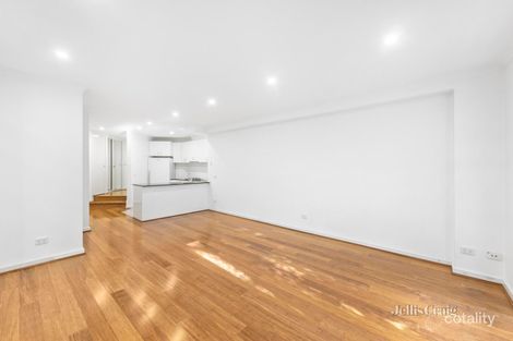 Property photo of 15/75-77 Tram Road Doncaster VIC 3108