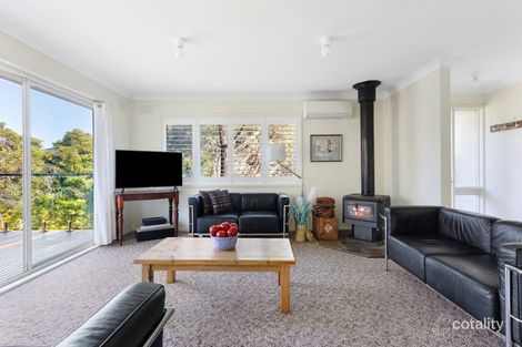 Property photo of 8 Point Court Shoreham VIC 3916