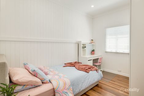 Property photo of 82 Smallman Street Bulimba QLD 4171