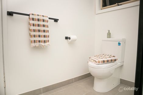 Property photo of 9/3 Hermitage Road Newtown VIC 3220