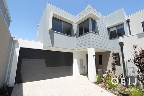 Property photo of 4/3 Groves Avenue Attadale WA 6156
