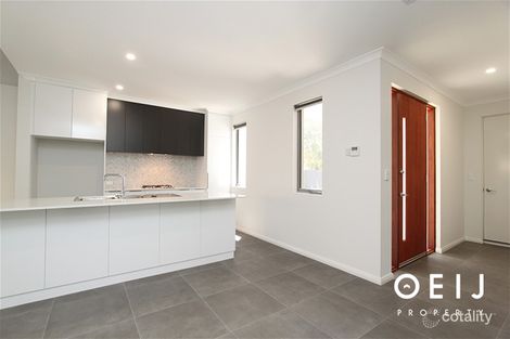 Property photo of 4/3 Groves Avenue Attadale WA 6156