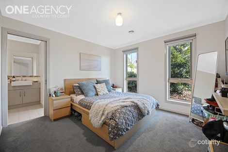 Property photo of 6 Lawrence Road Drouin VIC 3818