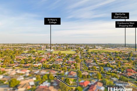 Property photo of 16 Dean Court Cranbourne West VIC 3977