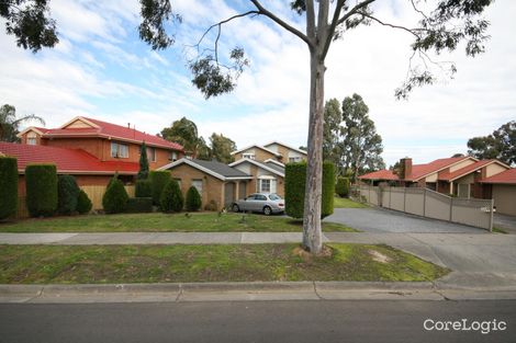 Property photo of 5 Lakeside Boulevard Rowville VIC 3178