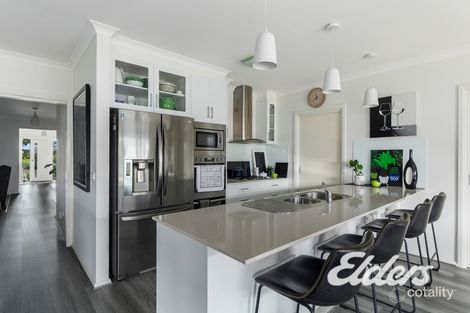 Property photo of 40 Phillip Hyland Drive Yarrawonga VIC 3730