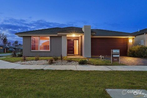 30 Quarters Bvd, Cranbourne West, VIC 3977