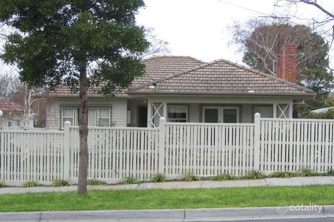 18 Leopold St, Burwood, VIC 3125