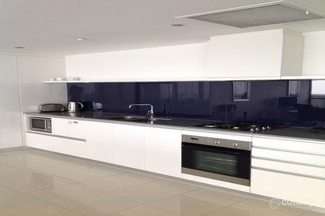 Property photo of 2514/9 Ferny Avenue Surfers Paradise QLD 4217