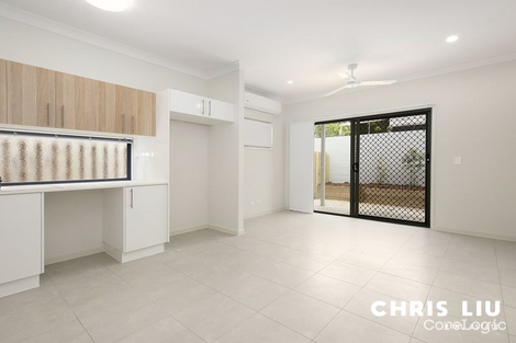 Property photo of 1/5 Macbeth Street Kingston QLD 4114