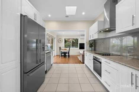 Property photo of 4 Opal Place Gymea NSW 2227