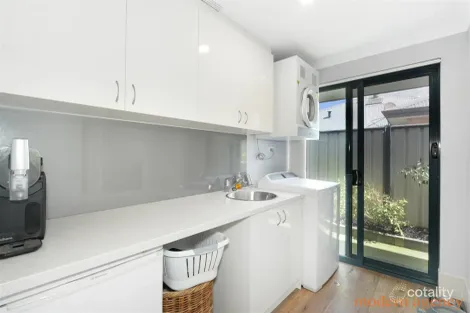 Property photo of 5 Foxglove Avenue High Wycombe WA 6057