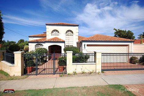 12 Beatrice Ave, Shelley, WA 6148